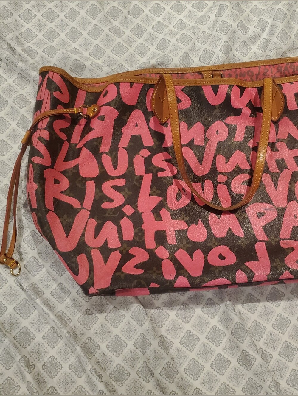 Pink Neverfull Graffiti